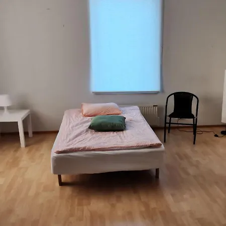 Inviting 4-Bed House In Turku Very Close Citycente