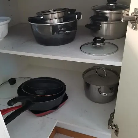 Semesterbostad Inviting 4-Bed House In Turku Very Close Citycente Åbo