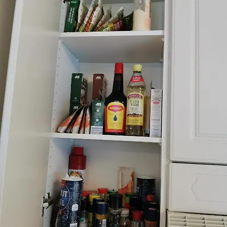 Inviting 4-Bed House In Turku Very Close Citycente Semesterbostad